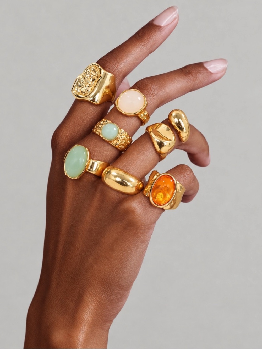 Chunky Luxury 7-Piece Gold Fashion Rings Set